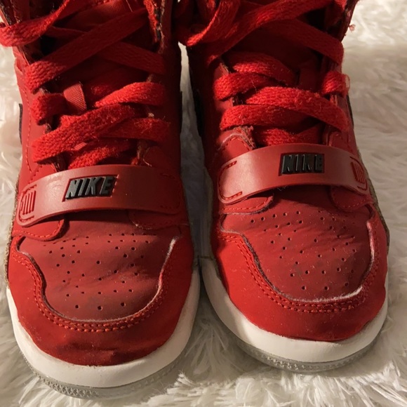 Nike Air Jordan - Picture 2 of 7